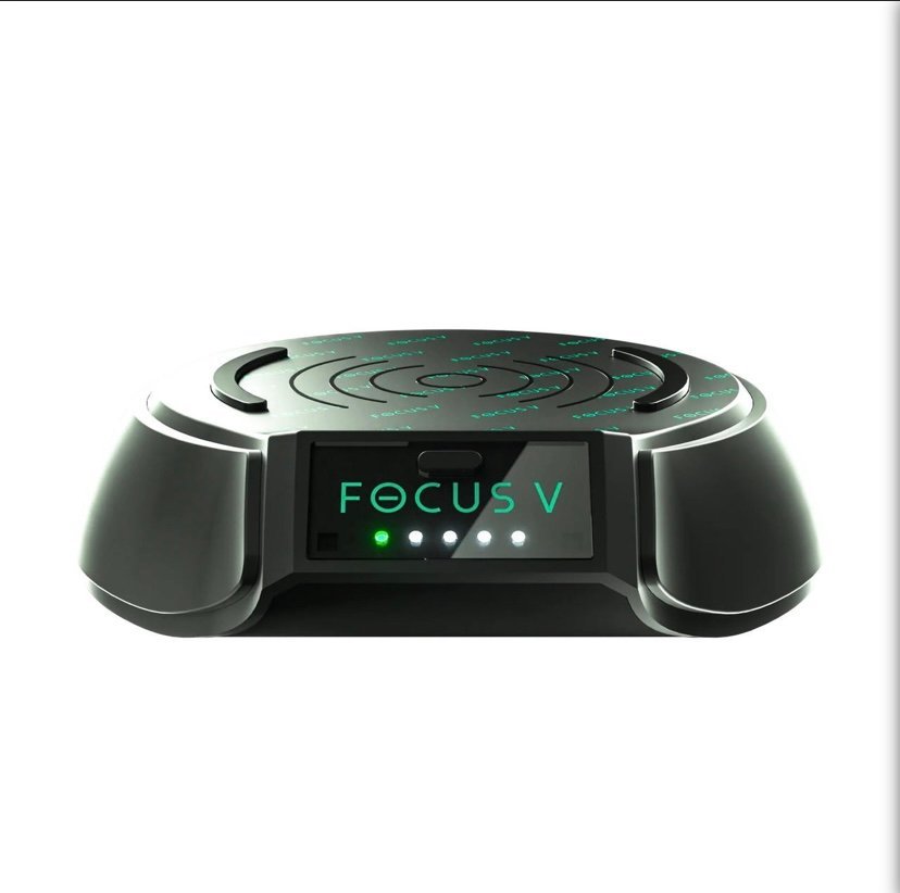 Focus V Carta 2 Full Kit: E-Rig, Case, Wireless Charger, and Dry Herb Tank - Image 6